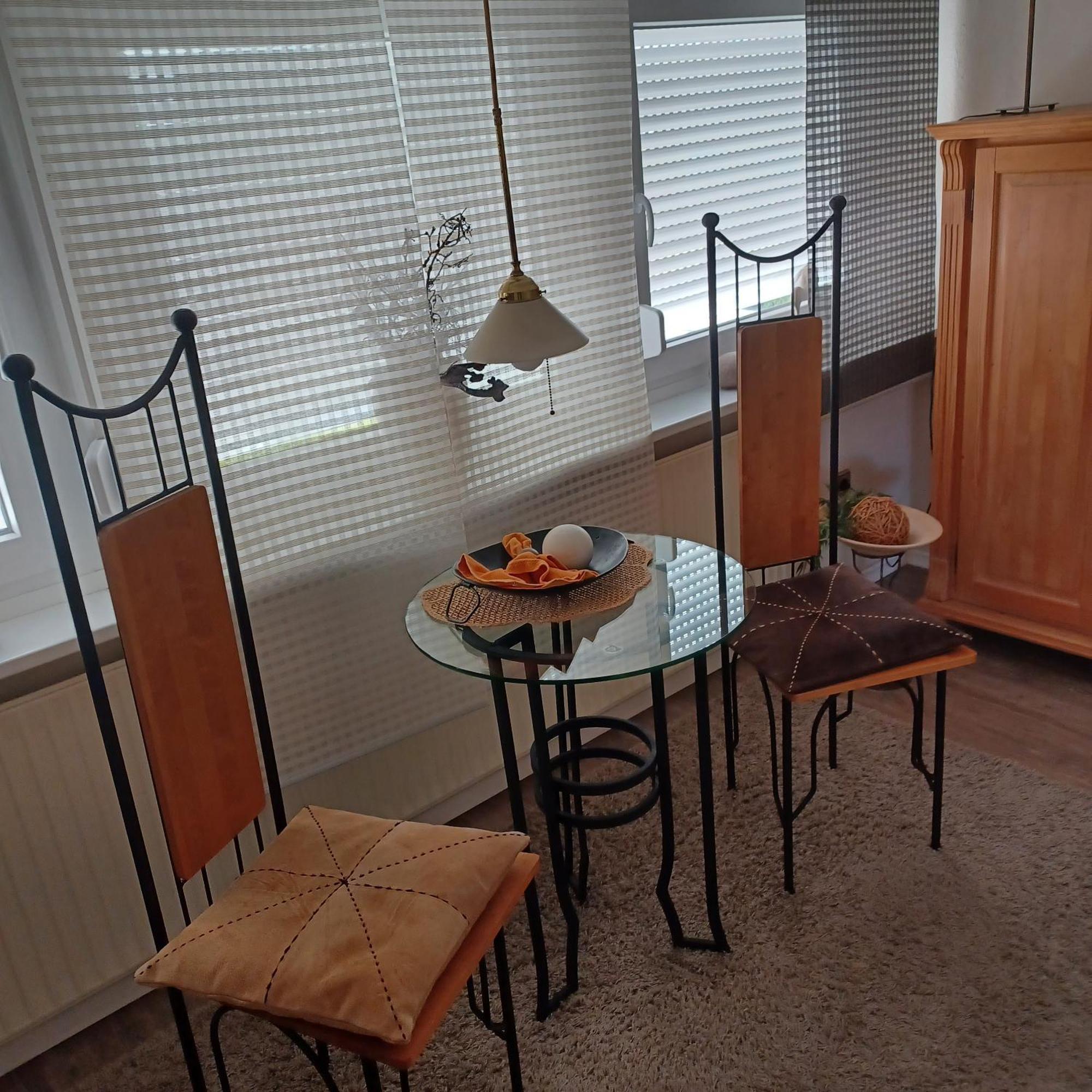 Ferienwohnung Emma レーア エクステリア 写真