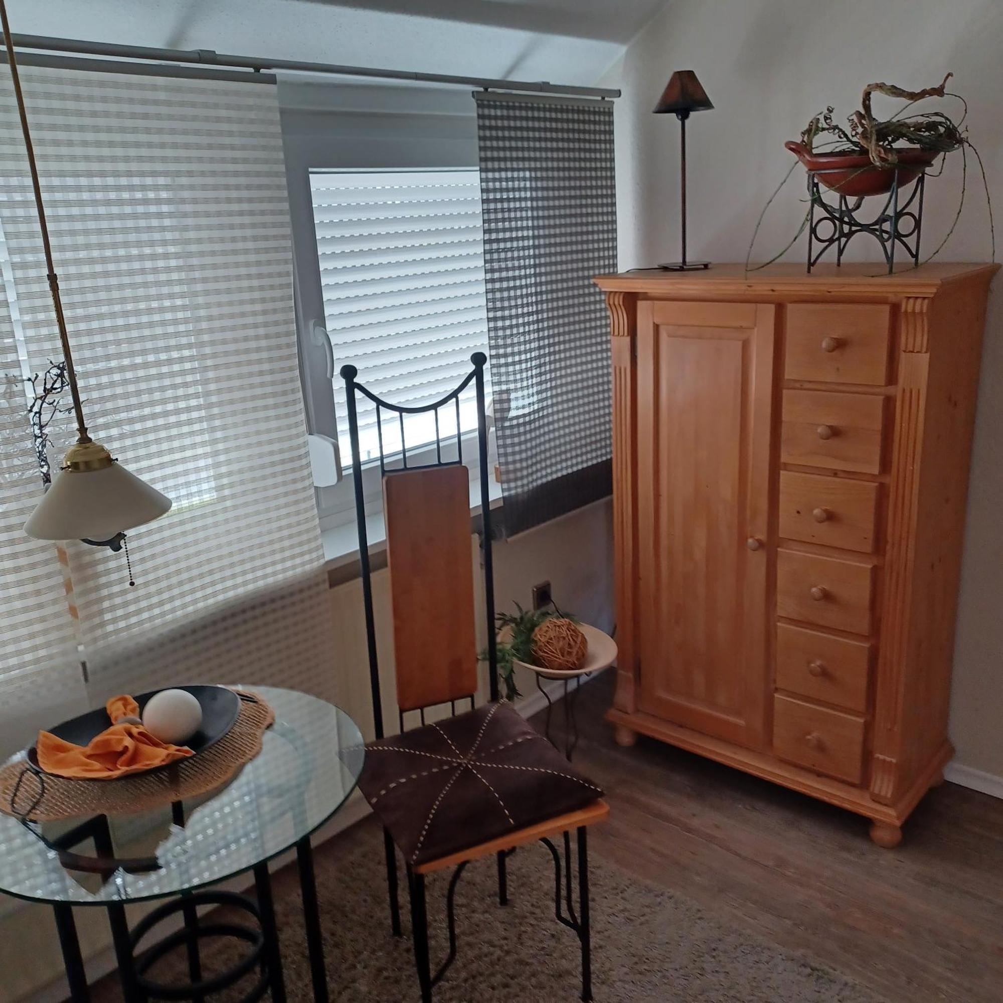 Ferienwohnung Emma レーア エクステリア 写真